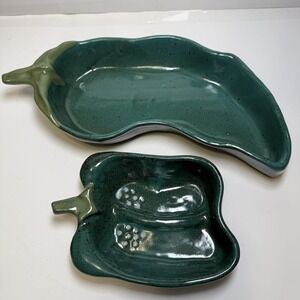 Vintage Chamberlain Pepper Shaped Serving Tray & Green Relish Dish Set ChipSalsa